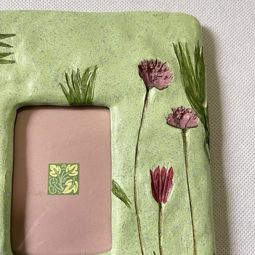 VTG 90s Green Resin Pink Flower Design 8.5x7 Photo Frame Whimsical Garden Floral